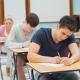 Einheitliches Staatsexamen in Sozialkunde: Prüfung von Aufgaben mit dem Lehrer