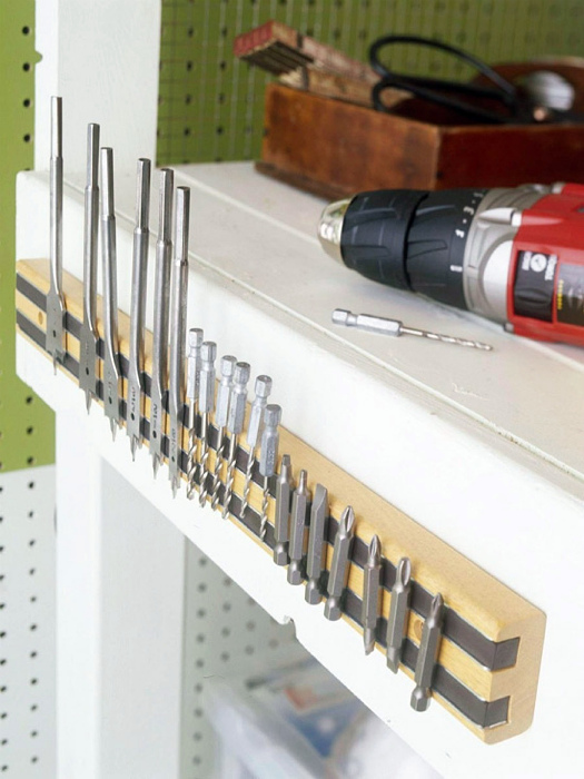 Create an organizer or do-it-yourself toolbox Post an DIY tool post